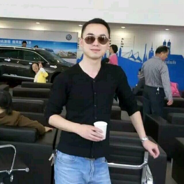 小汤米的第一张照片--绵阳闪婚服务中心