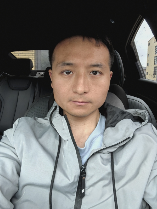 郑涛尔的第二张照片--绵阳闪婚服务中心